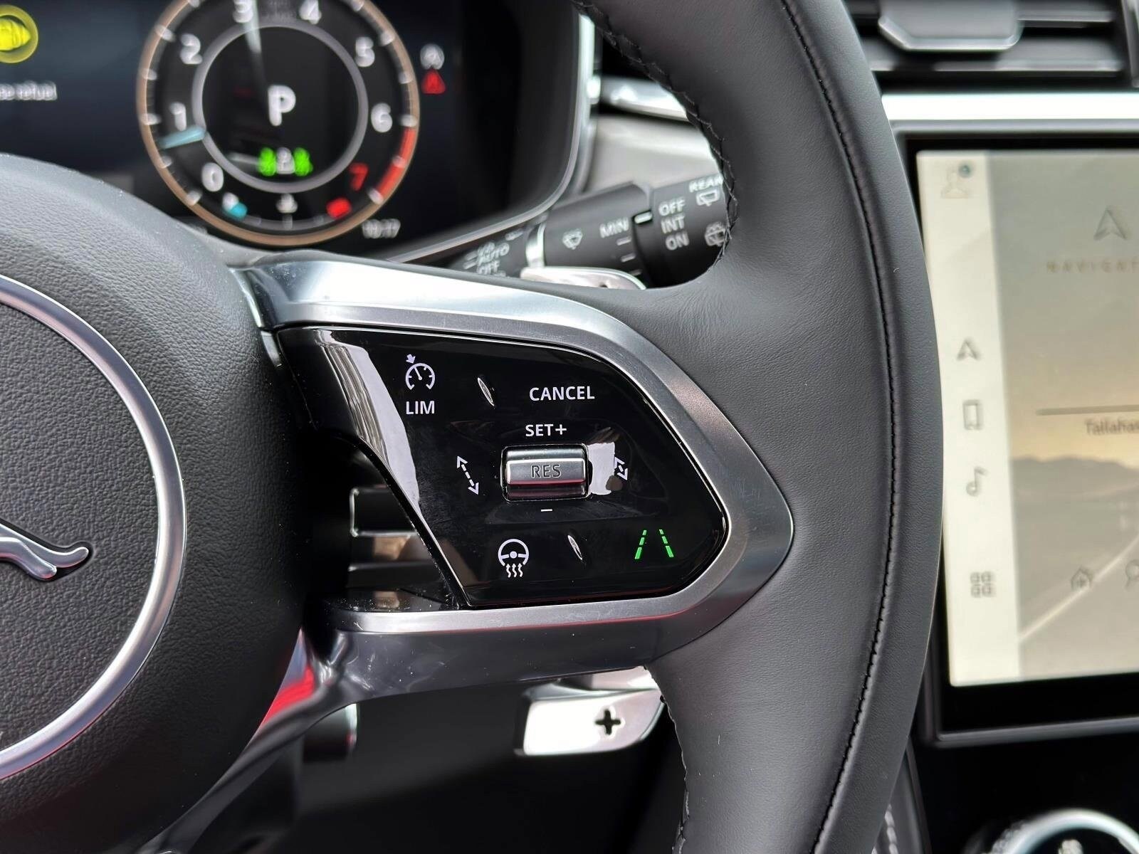 2026 Jaguar F-Pace R-Dynamic S - Photo 22