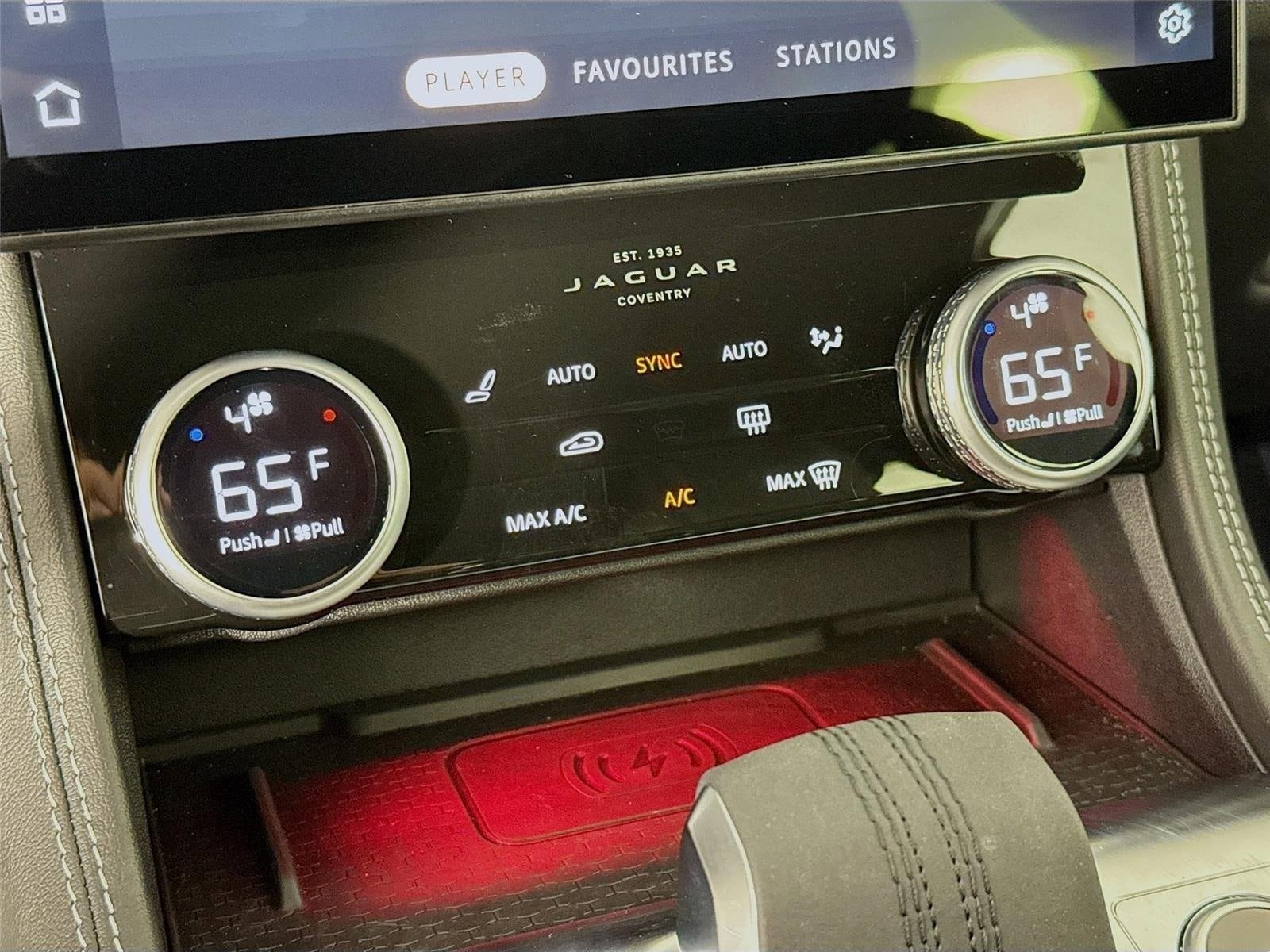 2026 Jaguar F-Pace R-Dynamic S - Photo 18