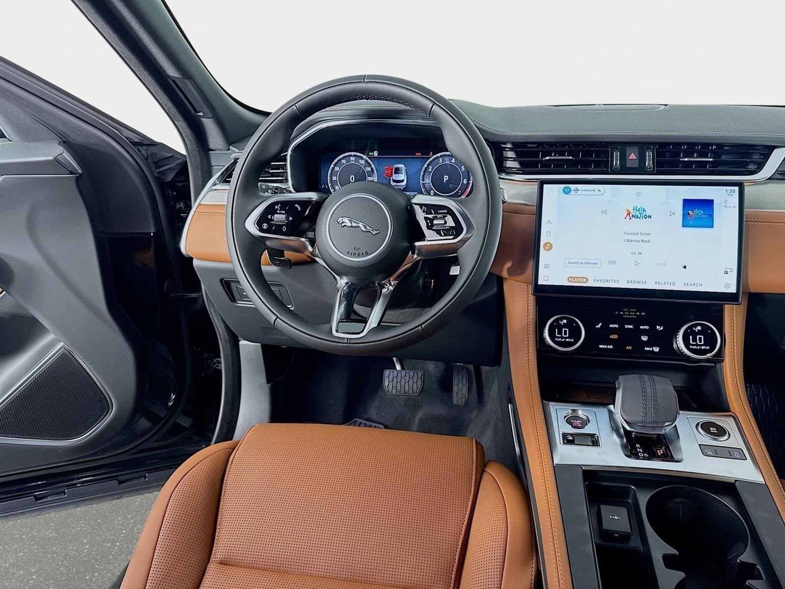 2026 Jaguar F-Pace R-Dynamic S - Photo 25
