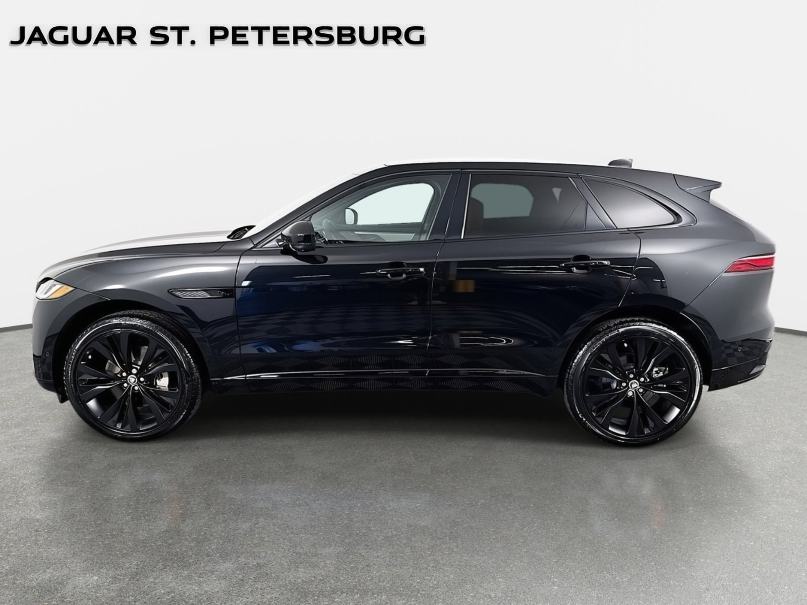 2026 Jaguar F-Pace R-Dynamic S - Photo 8