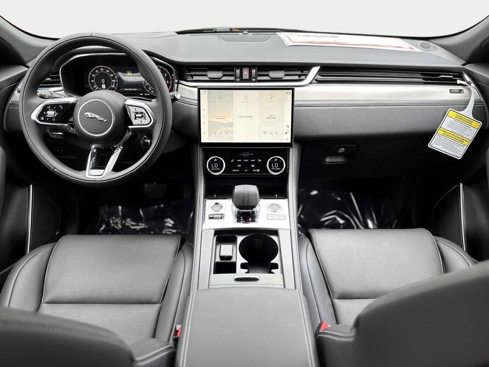 2026 Jaguar F-Pace R-Dynamic S - Photo 11