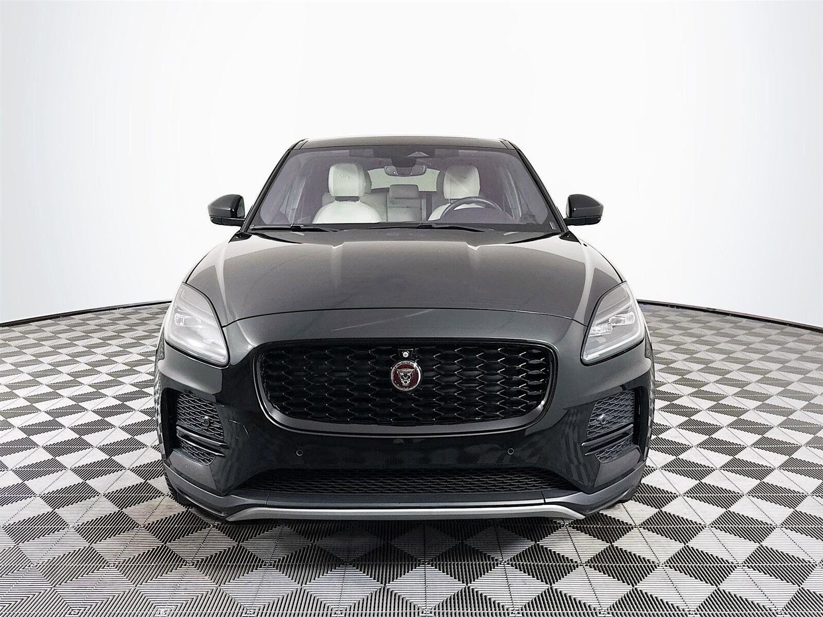 2021 Jaguar E-PACE P250 SE photo 2