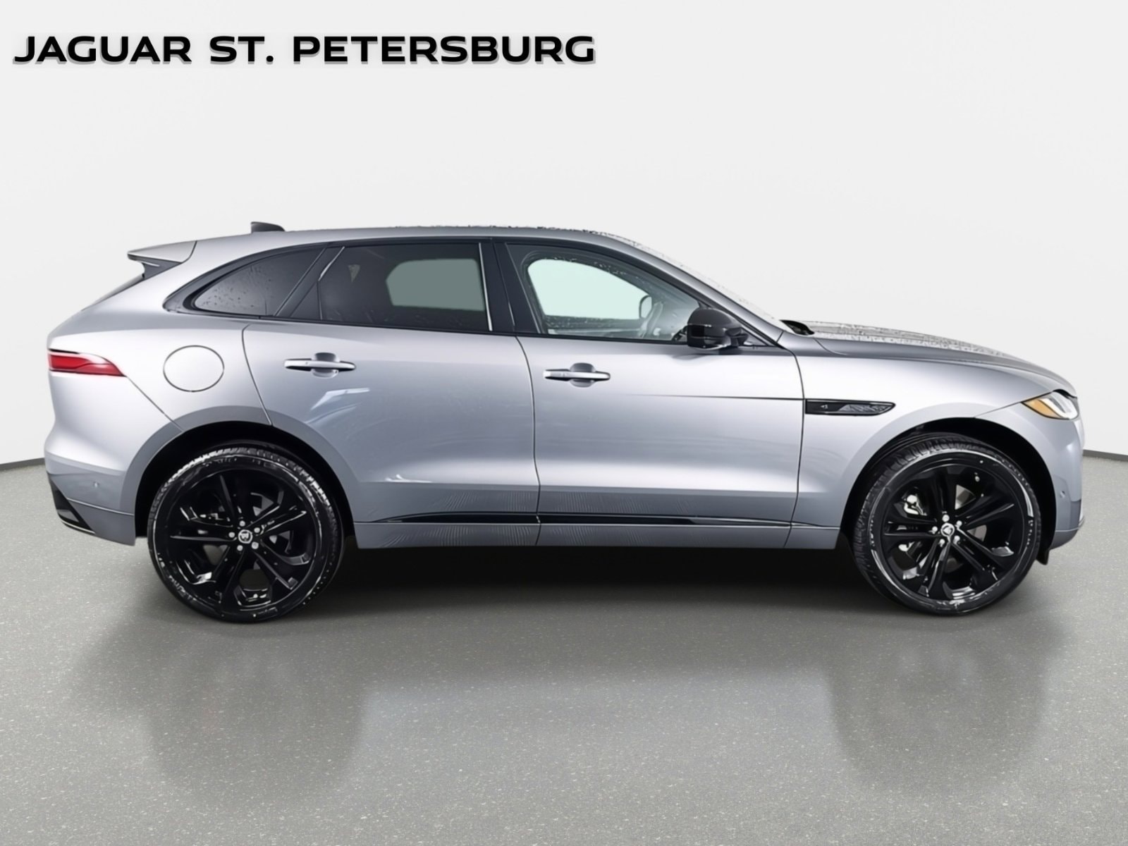 2026 Jaguar F-Pace R-Dynamic S - Photo 4