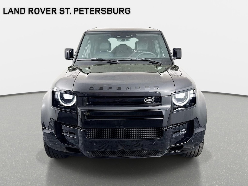 Used 2026 Land Rover Defender 110 X-Dynamic SE SUV