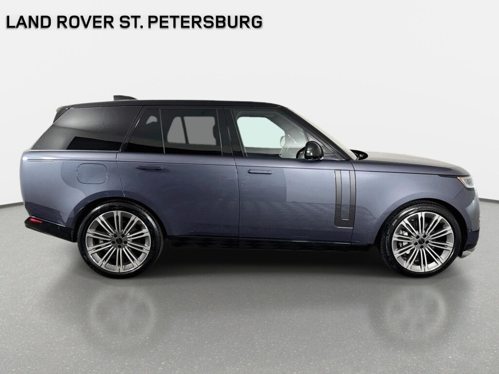 Used 2026 Land Rover Range Rover P400 SE SUV
