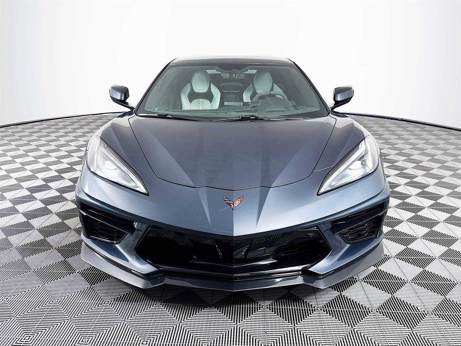 2021 Chevrolet Corvette Stingray 3LT Convertible photo 2