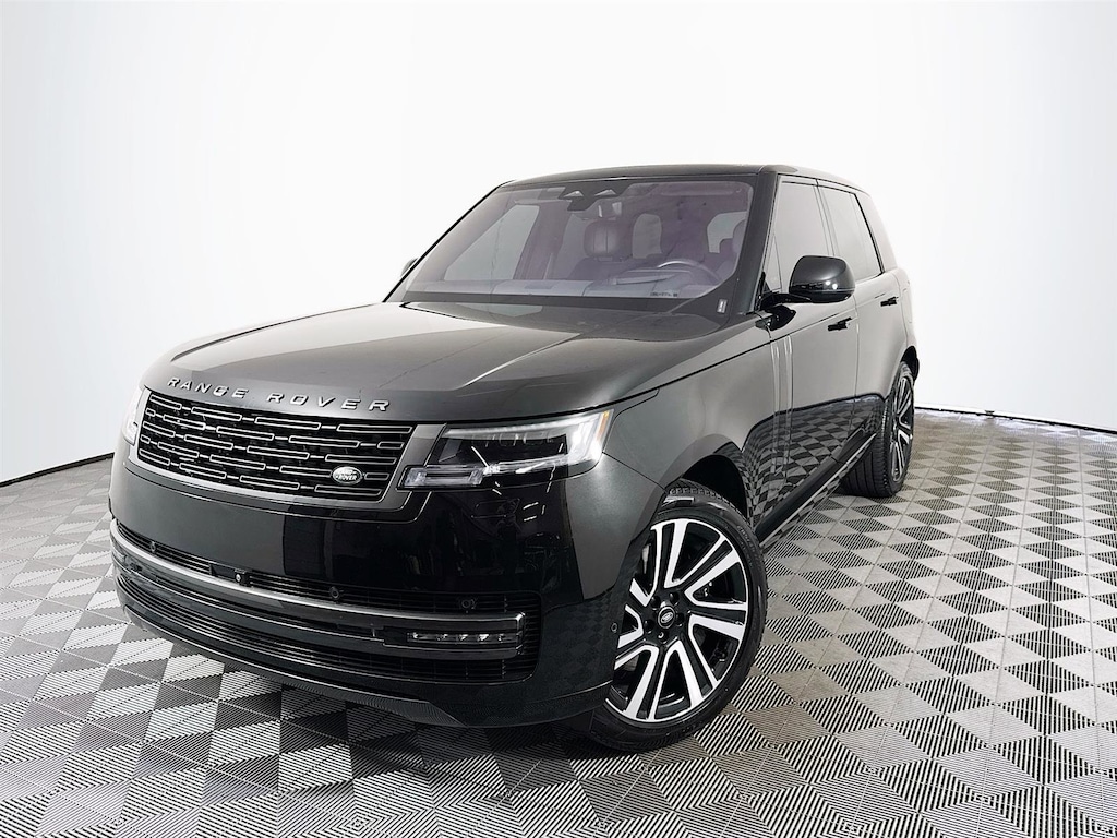 Used 2023 Land Rover Range Rover P440e SE SUV