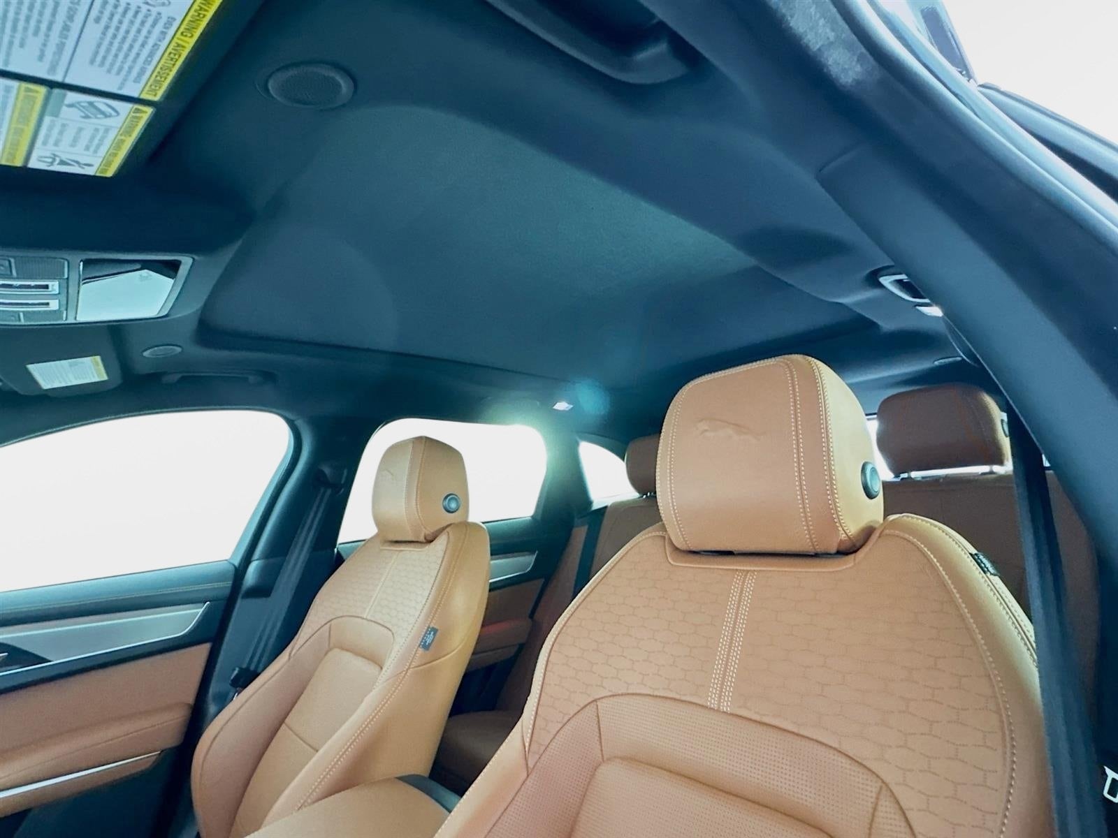 2026 Jaguar F-Pace R-Dynamic S - Photo 14
