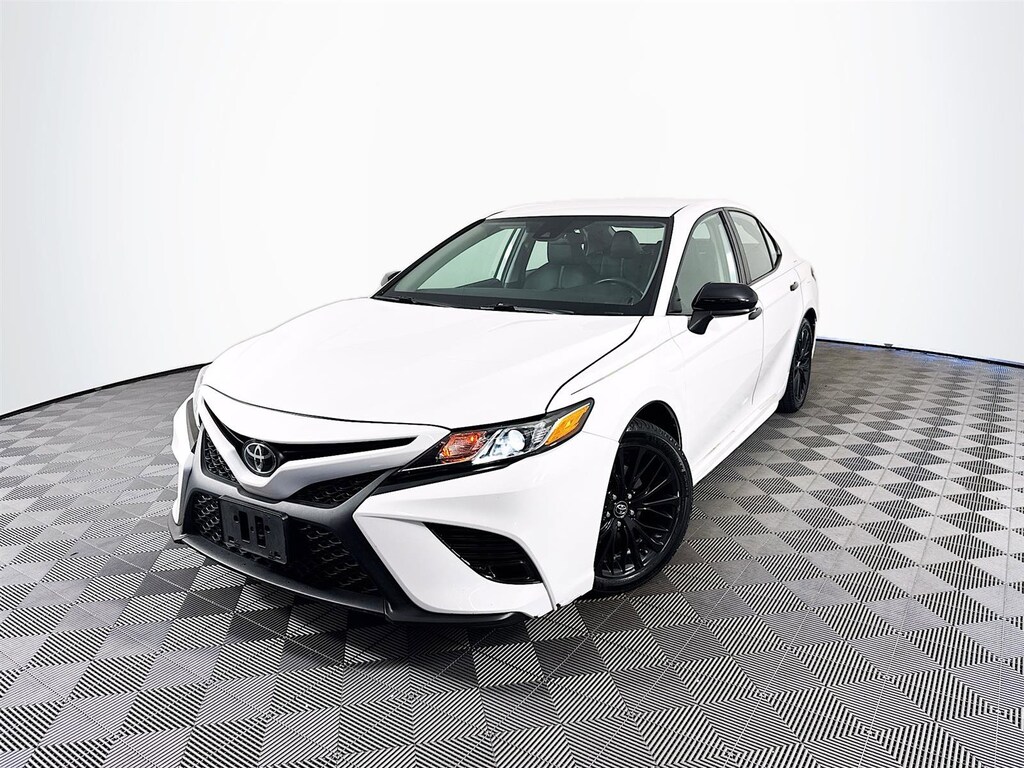 Used 2020 Toyota Camry SE Nightshade Sedan