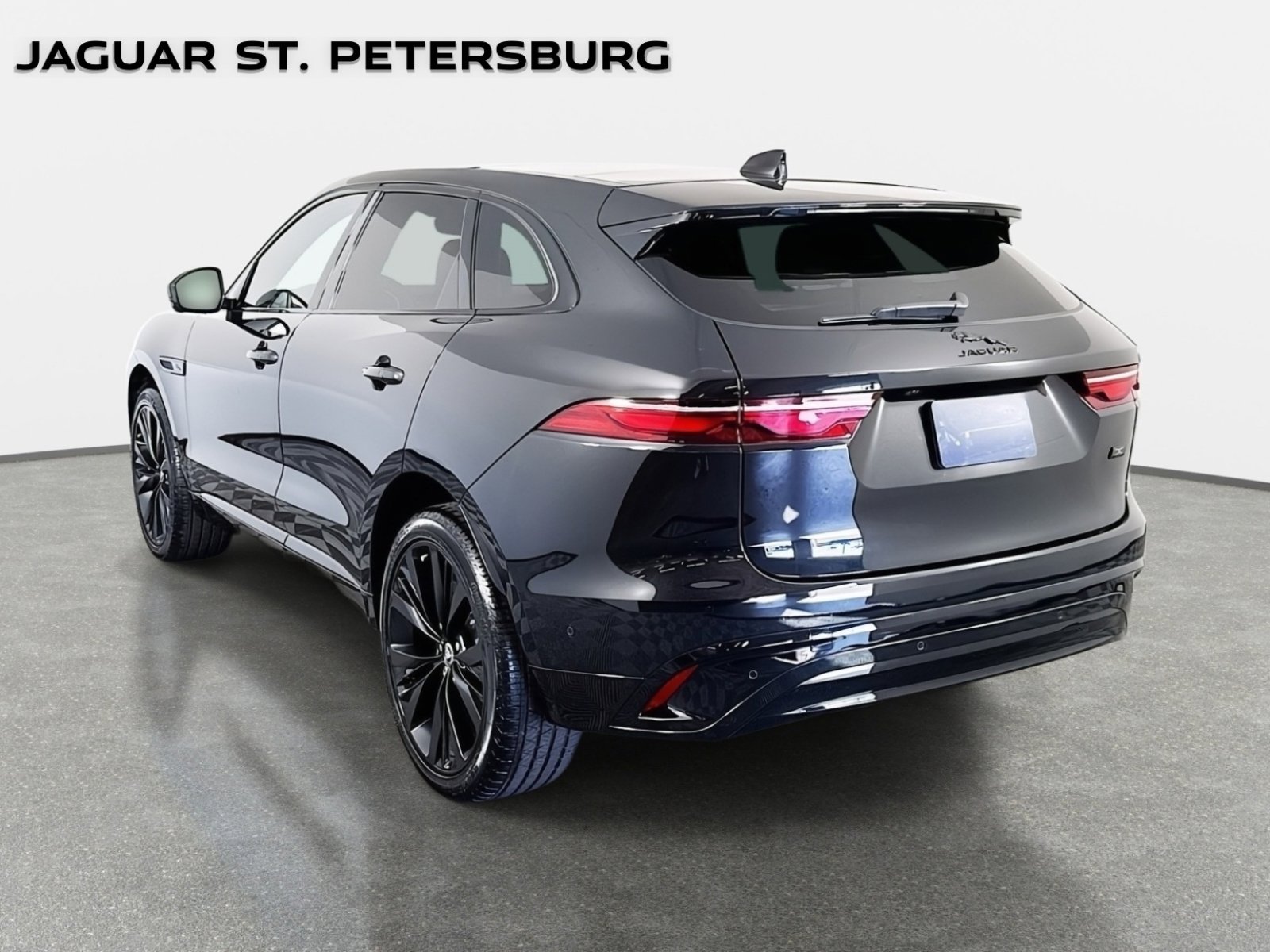 2026 Jaguar F-Pace R-Dynamic S - Photo 7