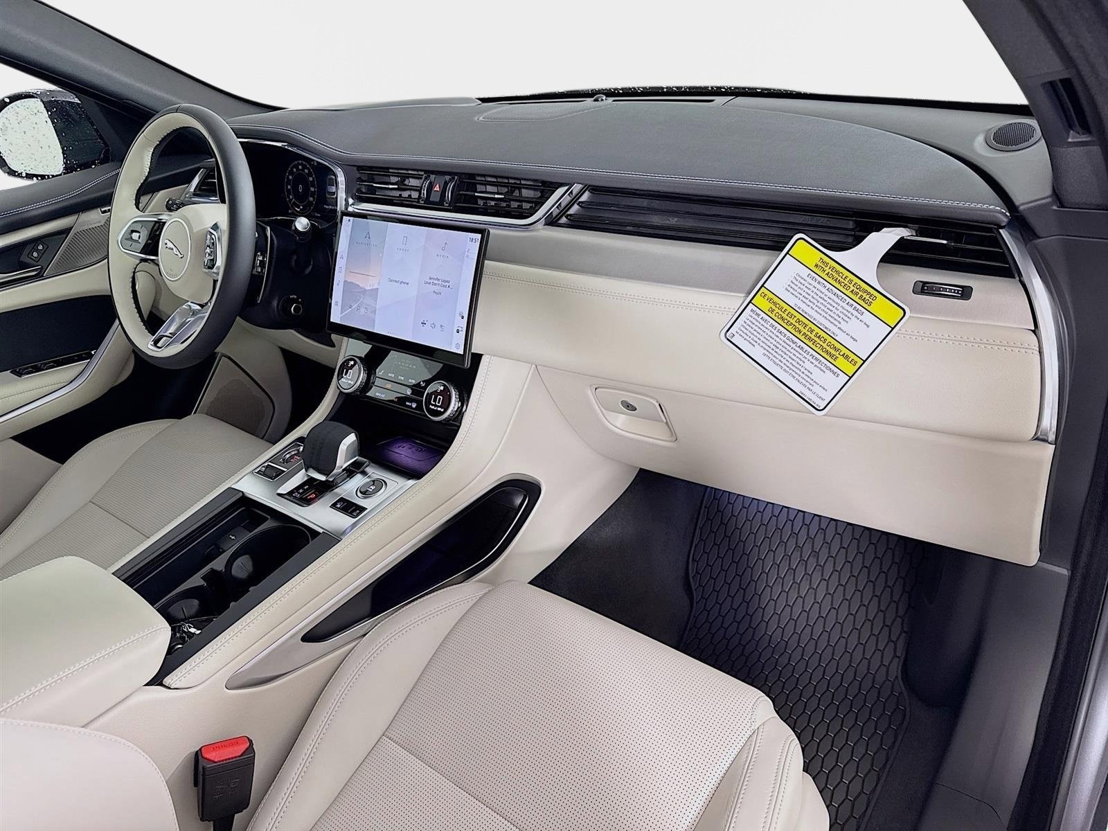 2026 Jaguar F-Pace R-Dynamic S - Photo 29