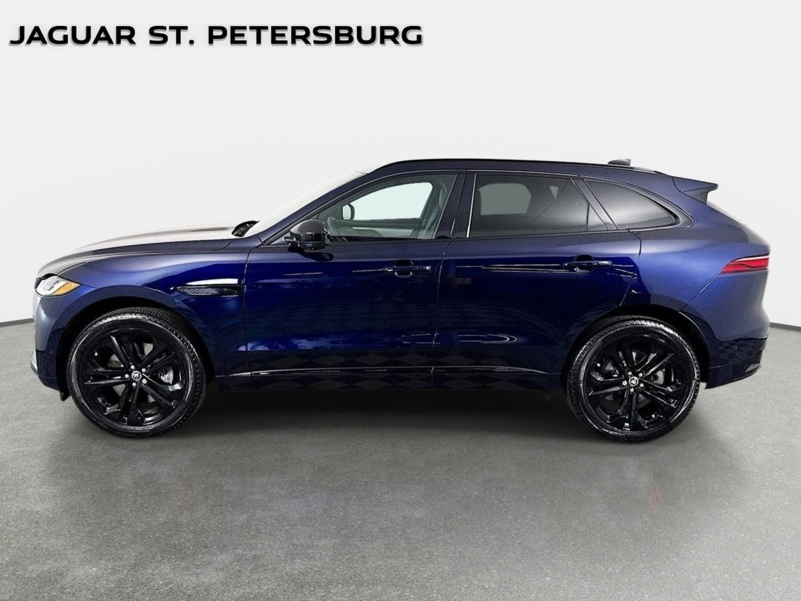 2026 Jaguar F-Pace R-Dynamic S - Photo 8