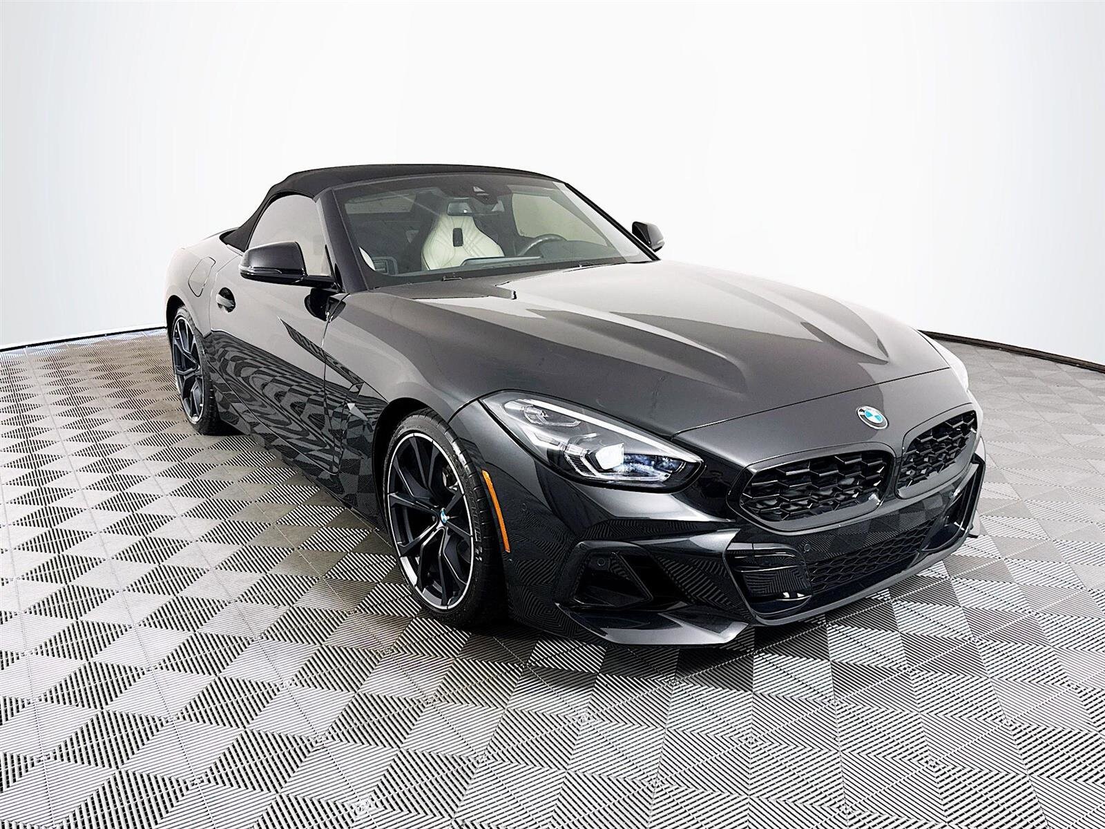 2024 Bmw Z4 sDrive30i Roadster photo 3