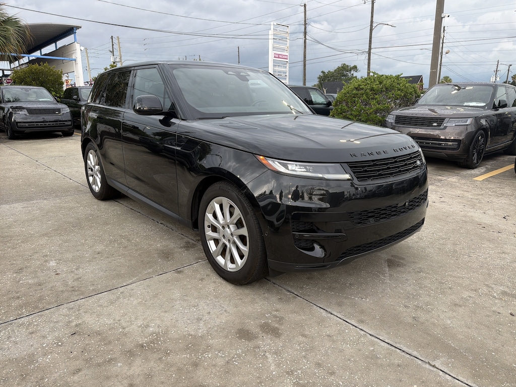 Used 2025 Land Rover Range Rover Sport P360 SE SUV