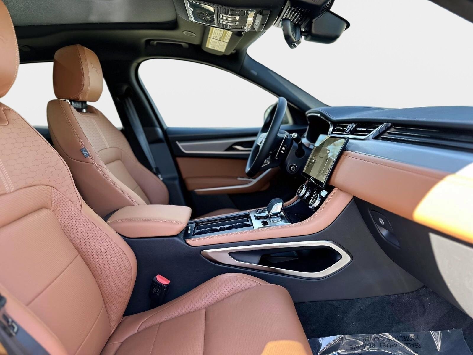 2026 Jaguar F-Pace R-Dynamic S - Photo 7
