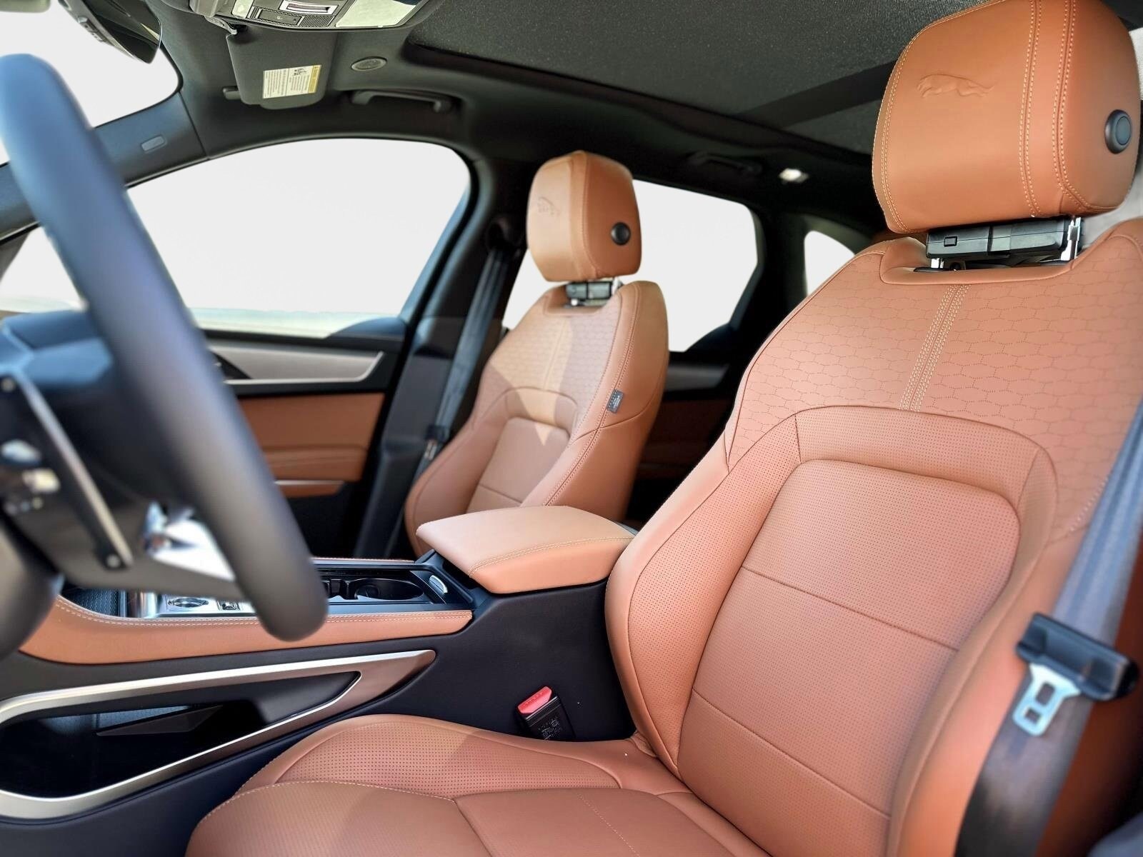 2026 Jaguar F-Pace R-Dynamic S - Photo 15