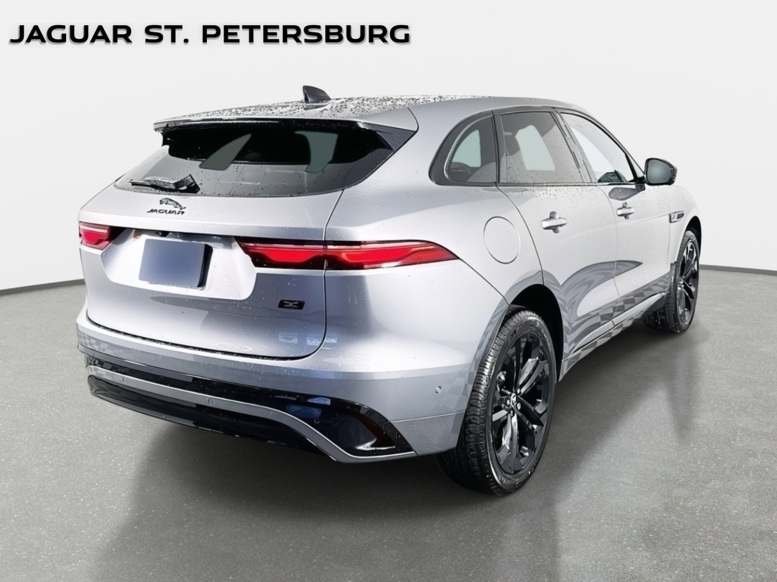 2026 Jaguar F-Pace R-Dynamic S - Photo 5