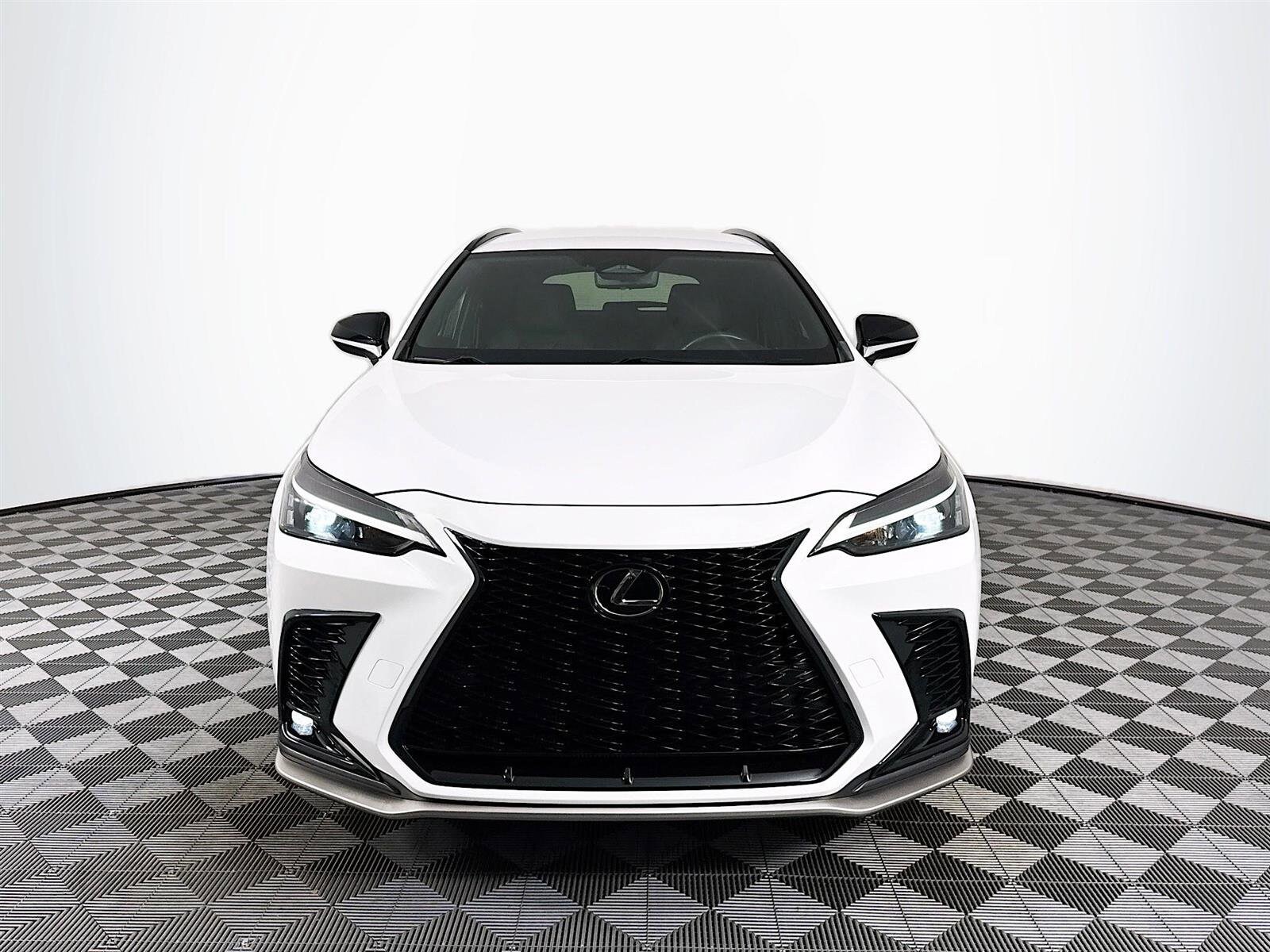 2023 Lexus NX 350 F SPORT Handling photo 2