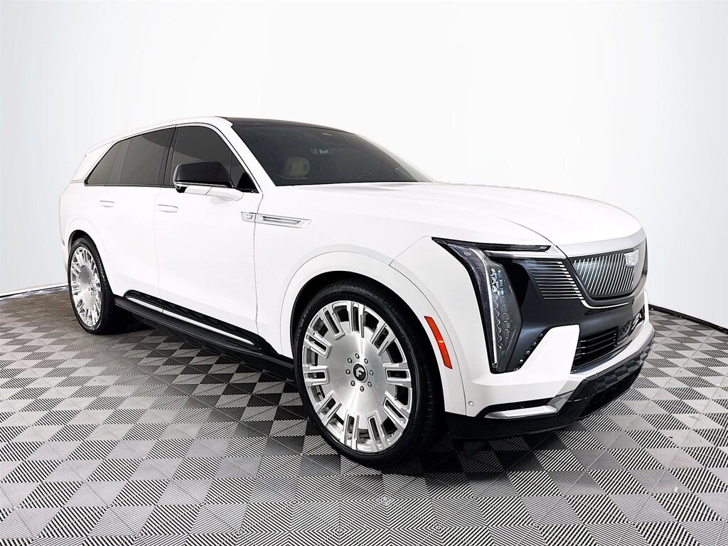 Used 2025 CADILLAC ESCALADE IQ Luxury SUV