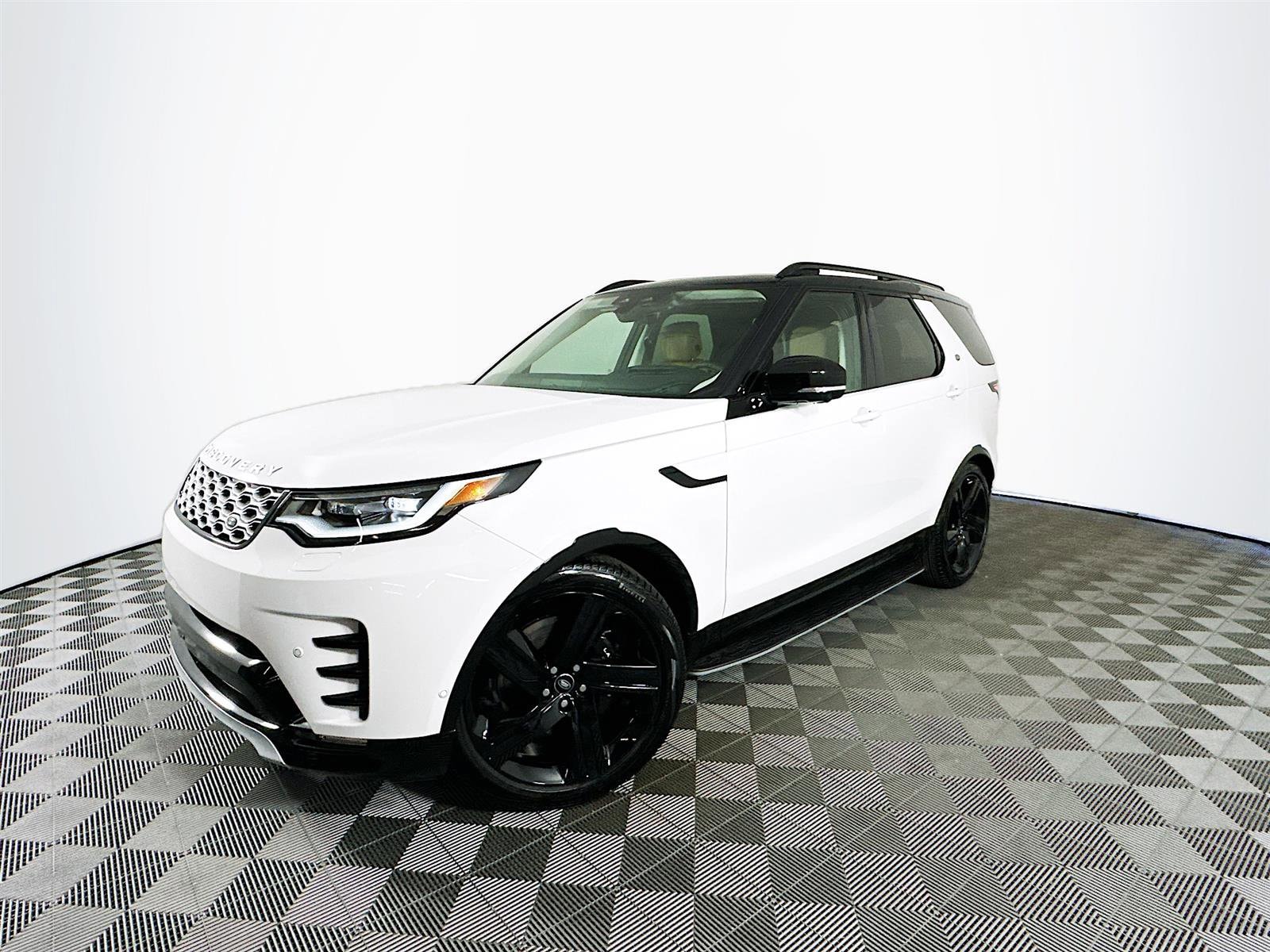 2025 Land Rover Discovery SUV  2025 Land Rover Discovery SUV