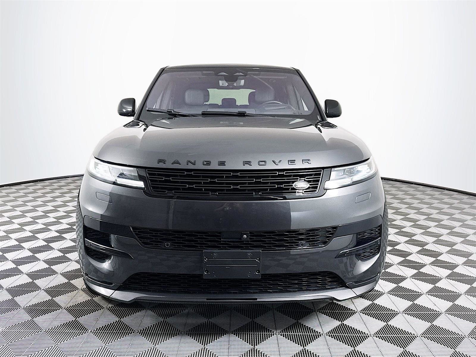 Used 2023 Land Rover Range Rover Sport SE Dynamic with VIN SAL1L9FU7PA115198 for sale in Saint Petersburg, FL