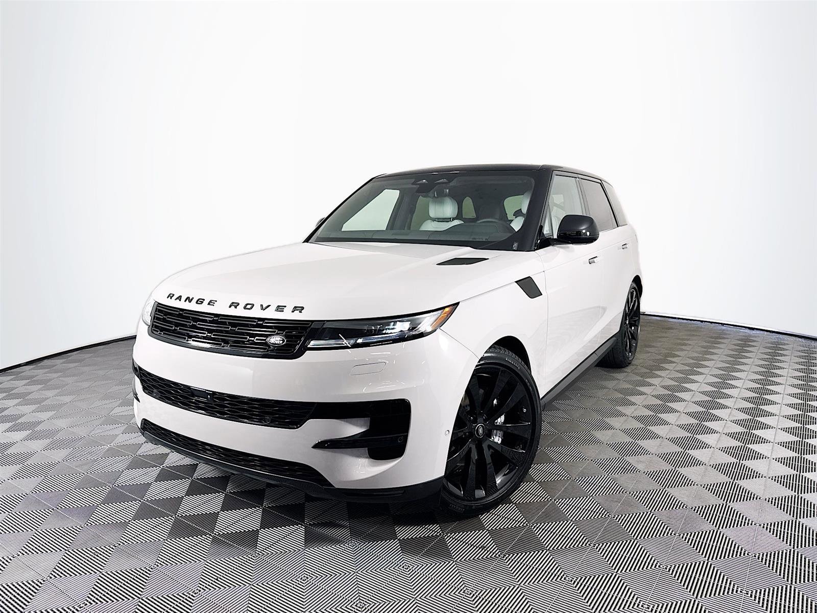 2025 Land Rover Range Rover Sport SUV 