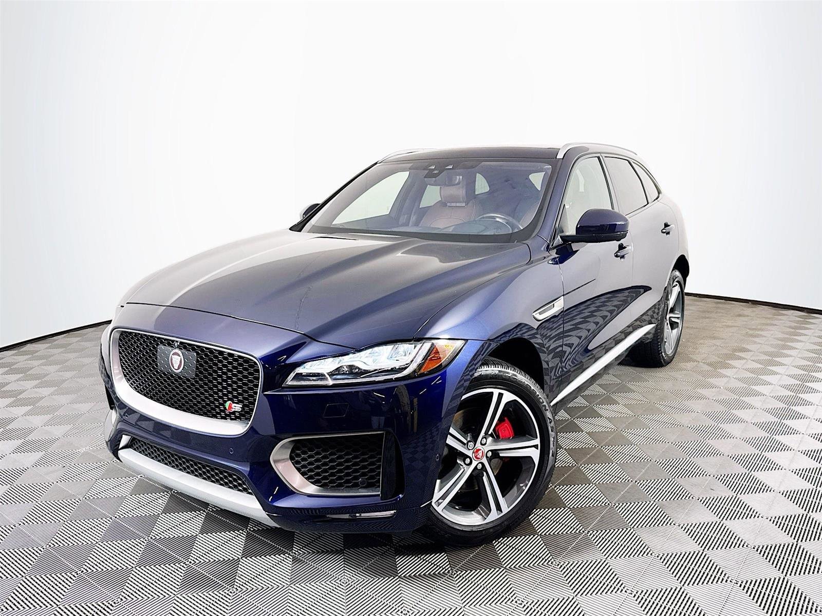 2019 Jaguar F-Pace S