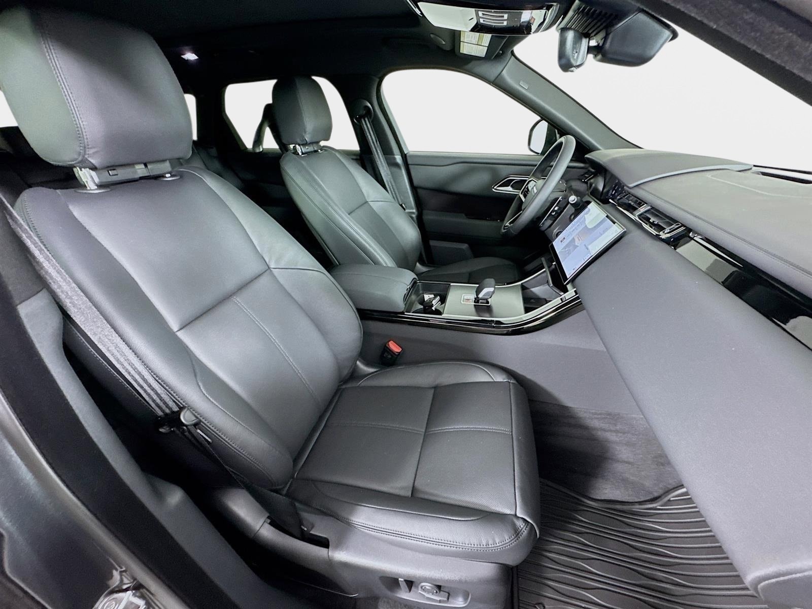 2026 Land Rover Range Rover Velar Dynamic SE - Photo 30