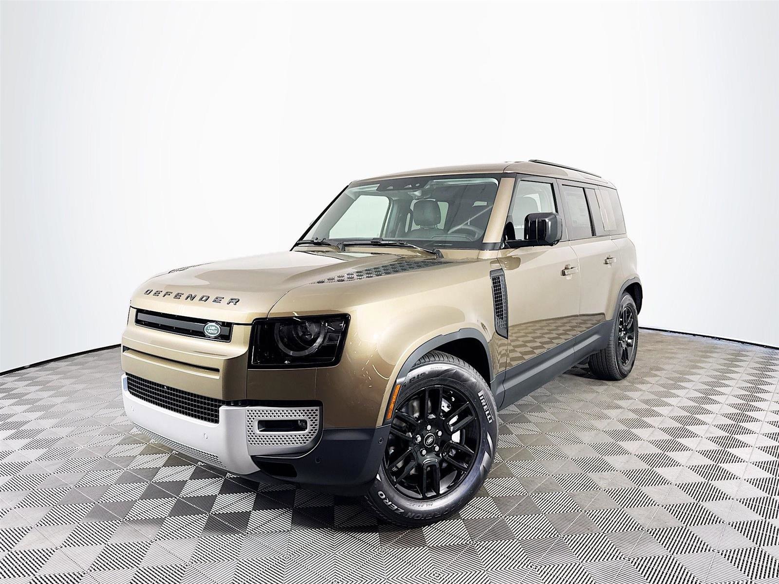 2025 Land Rover Defender 110 S