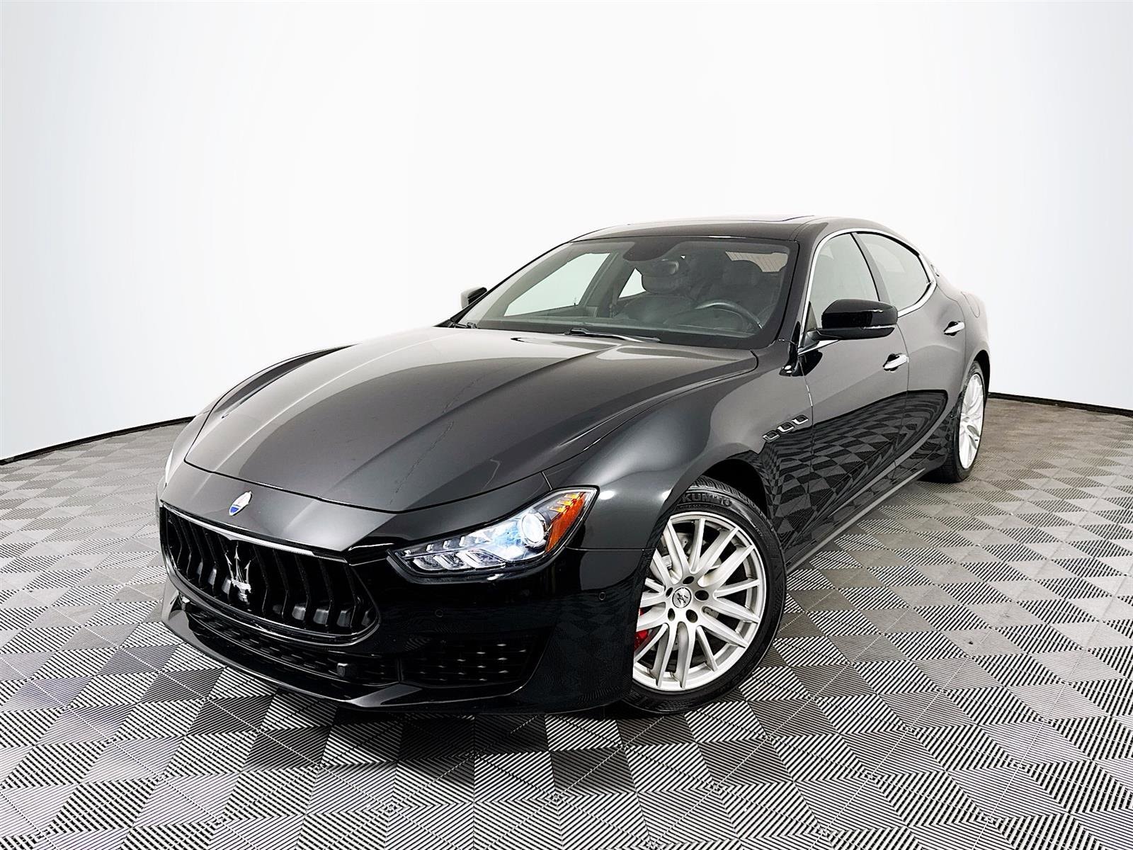2021 Maserati Ghibli S's photo