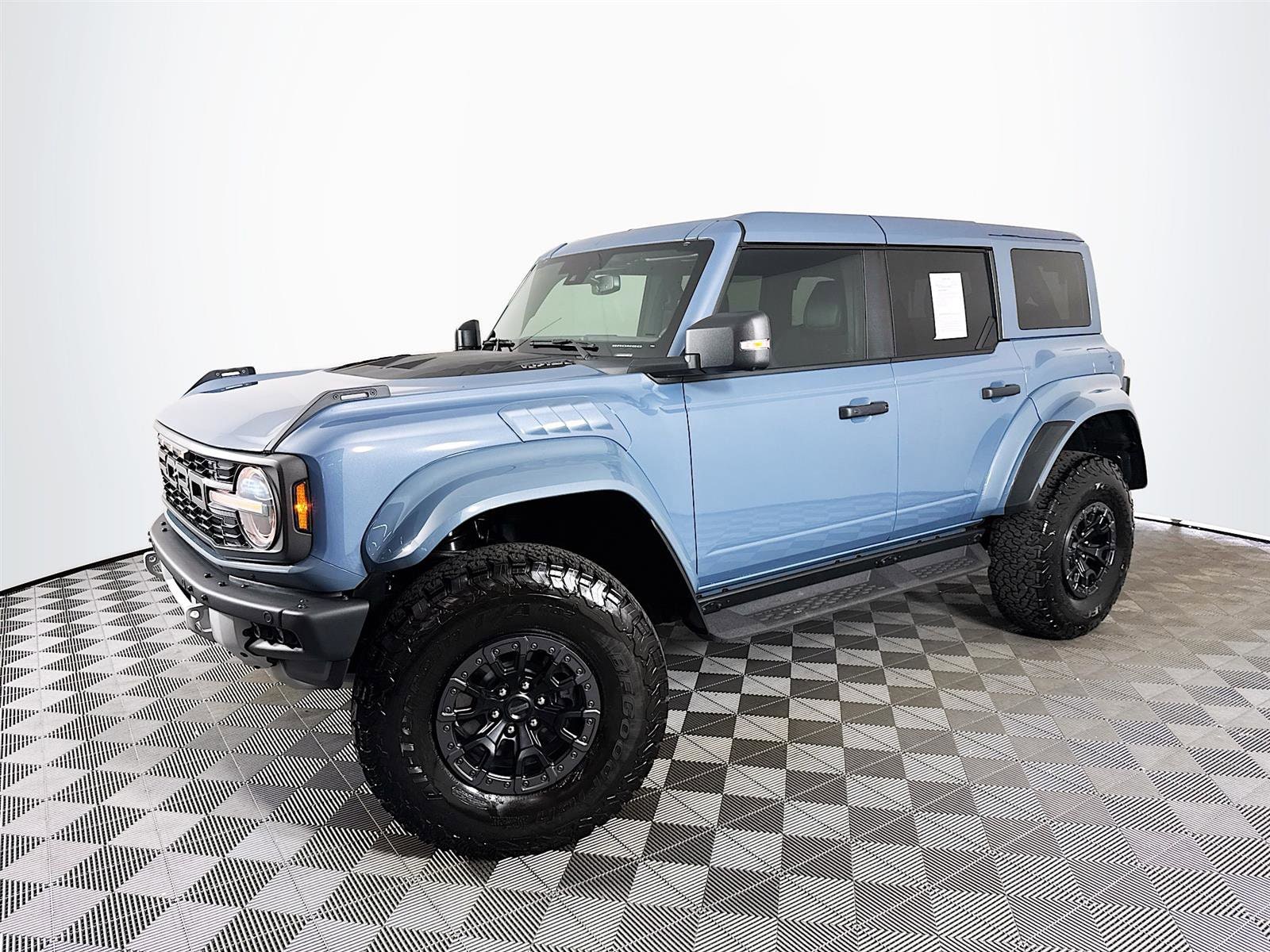 2025 Ford Bronco 4-Door Raptor's photo
