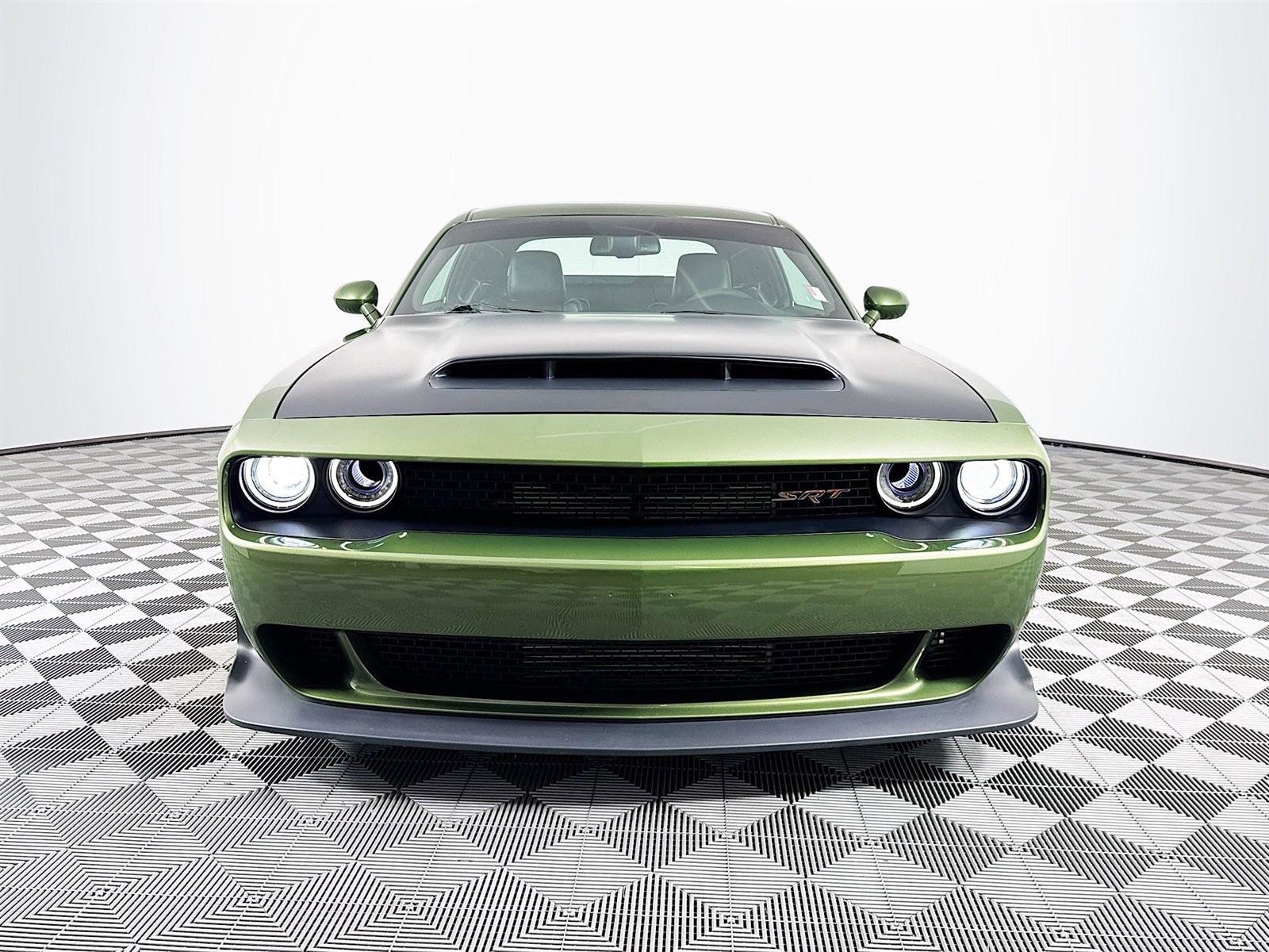 Used 2018 Dodge Challenger SRT Demon with VIN 2C3CDZH95JH103067 for sale in Saint Petersburg, FL