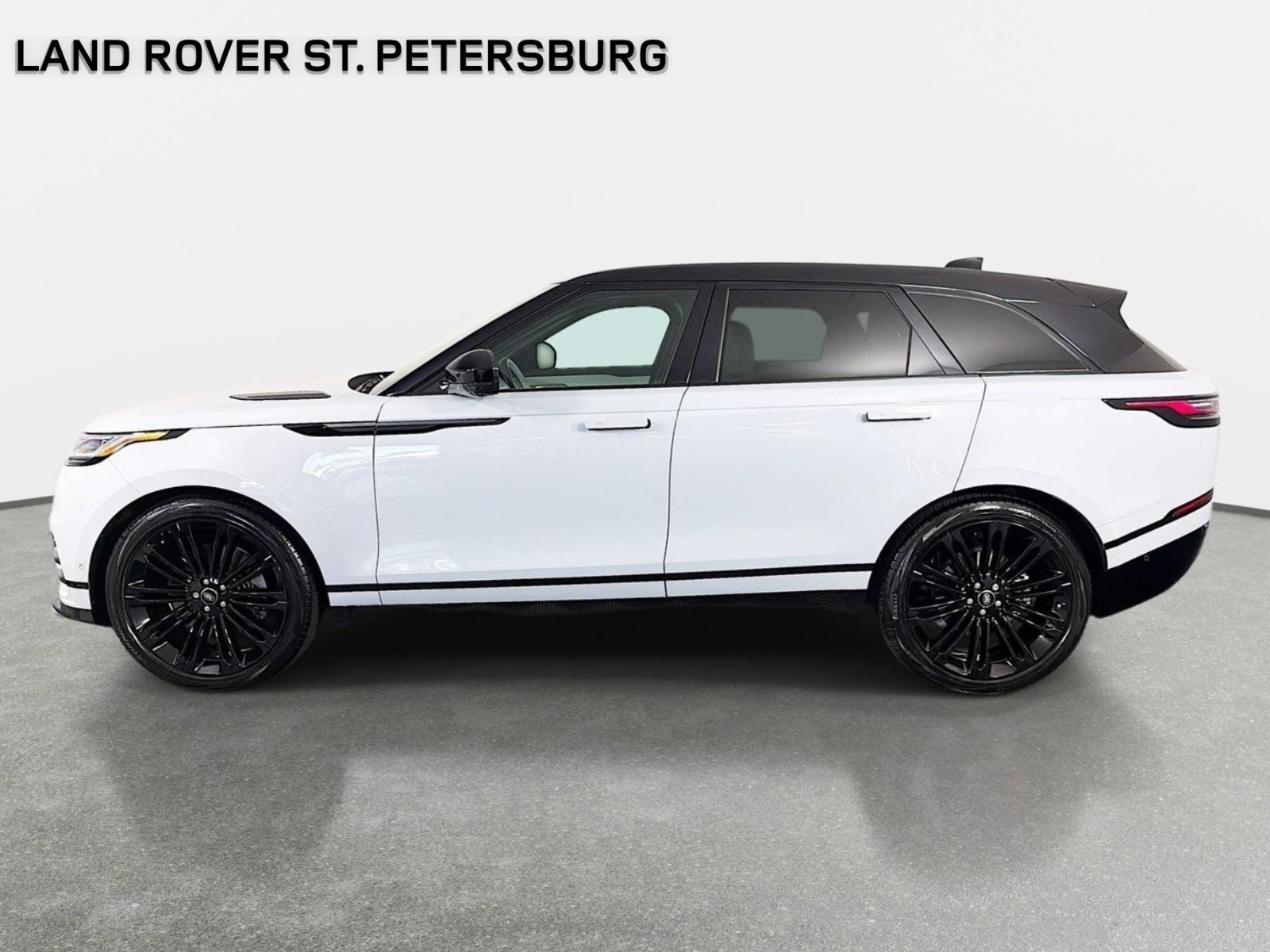 2026 Land Rover Range Rover Velar Dynamic SE - Photo 8