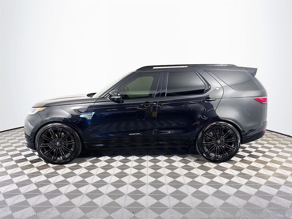 Used 2024 Land Rover Discovery P360 Metropolitan Edition SUV