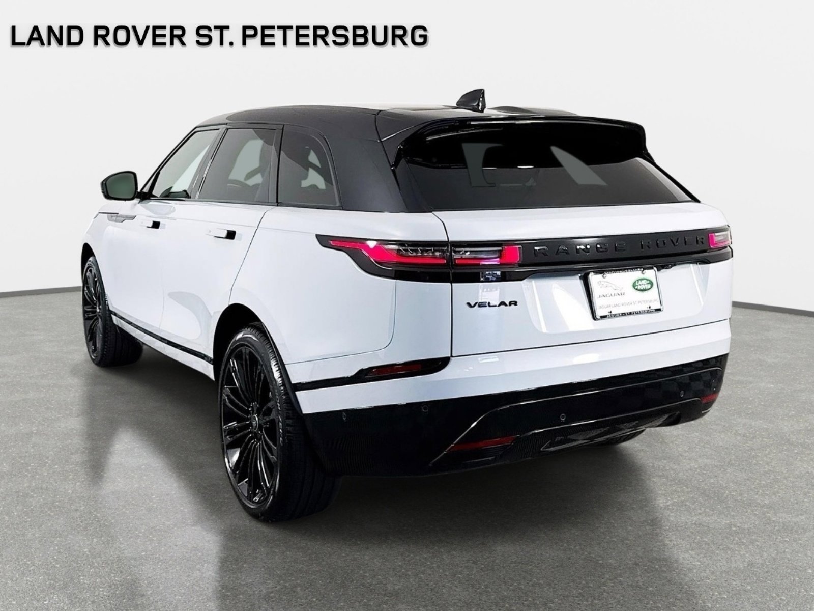 2026 Land Rover Range Rover Velar Dynamic SE - Photo 7