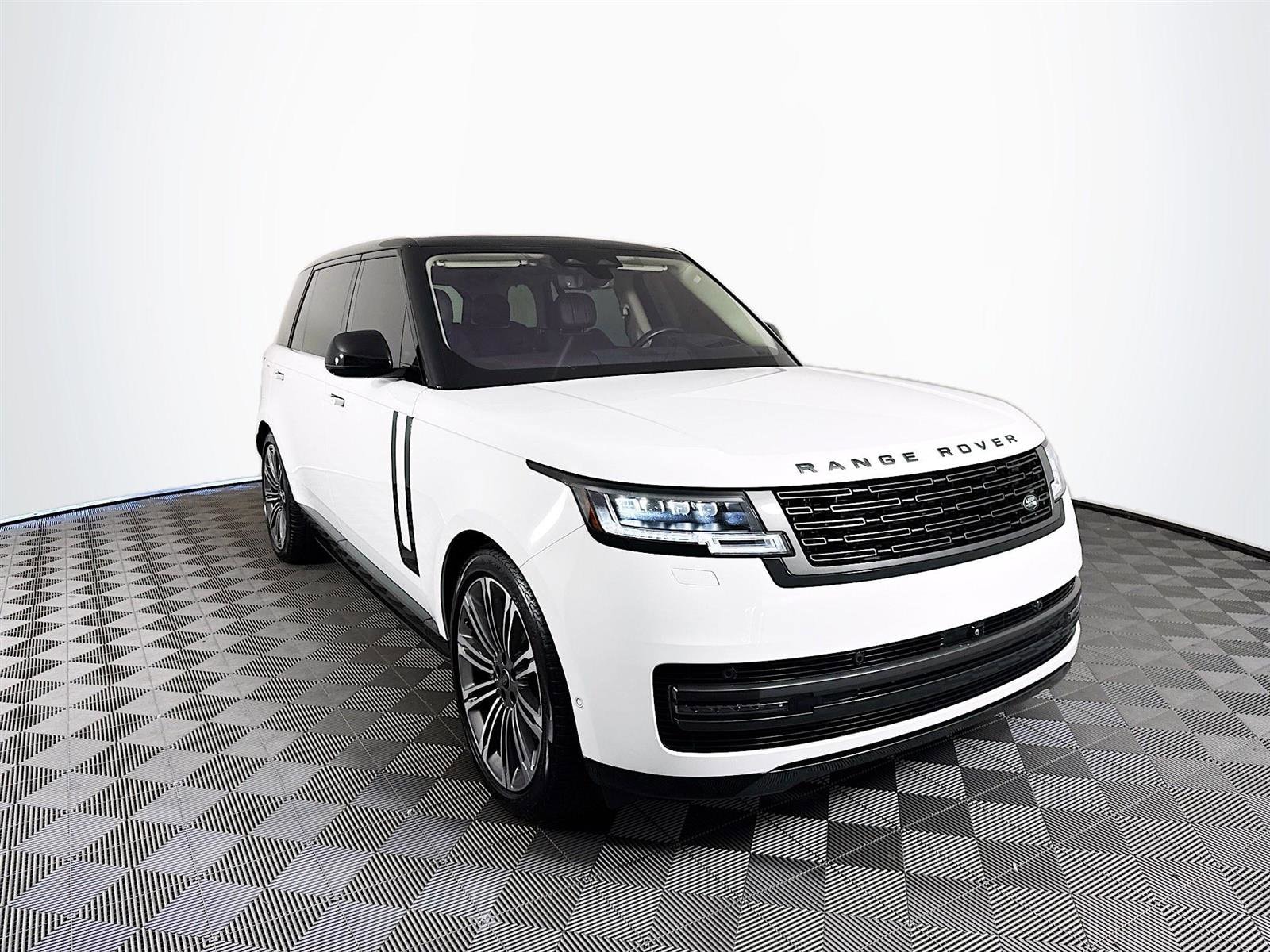 2023 Land Rover Range Rover Autobiography's photo