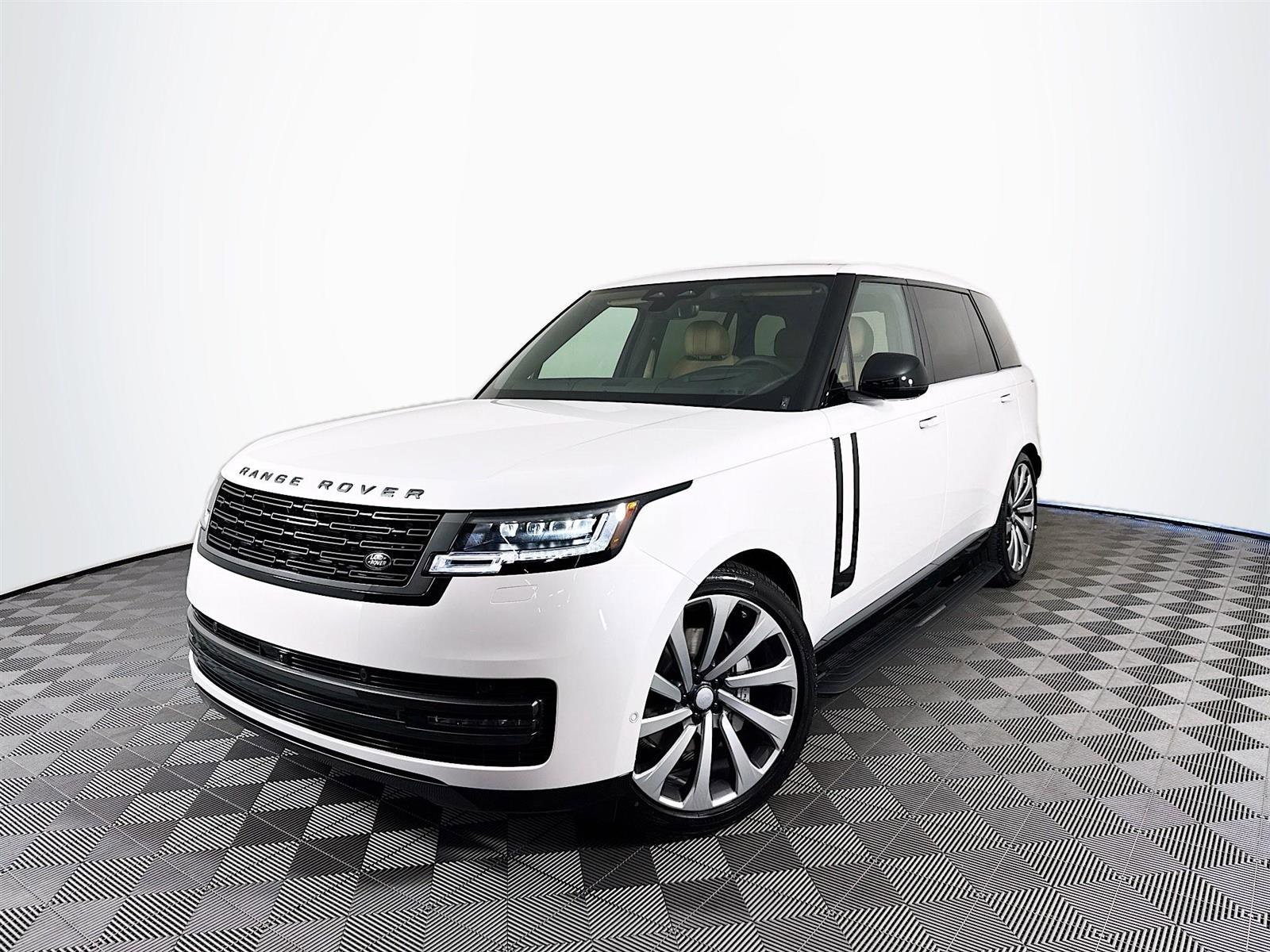 2025 Land Rover Range Rover SUV 