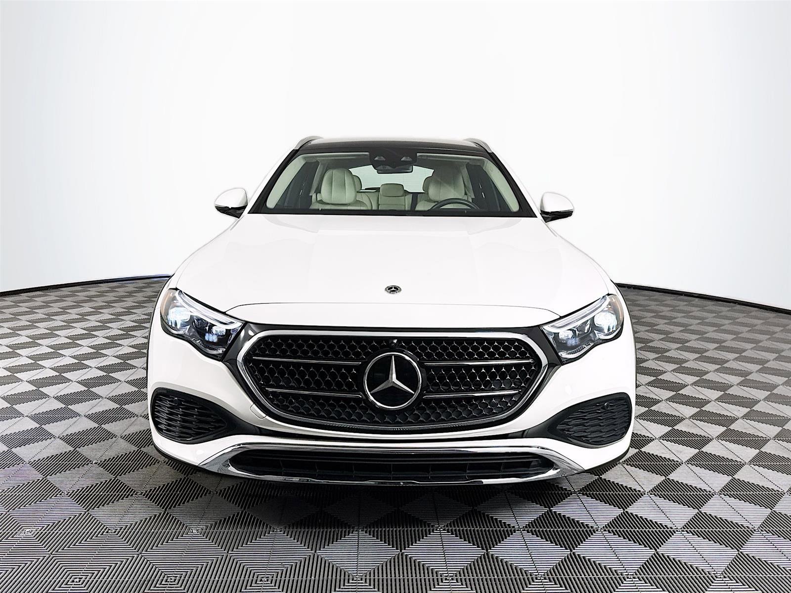 Used 2024 Mercedes-Benz E-Class E450 All-Terrain with VIN W1KLH6FB1RA068693 for sale in Saint Petersburg, FL