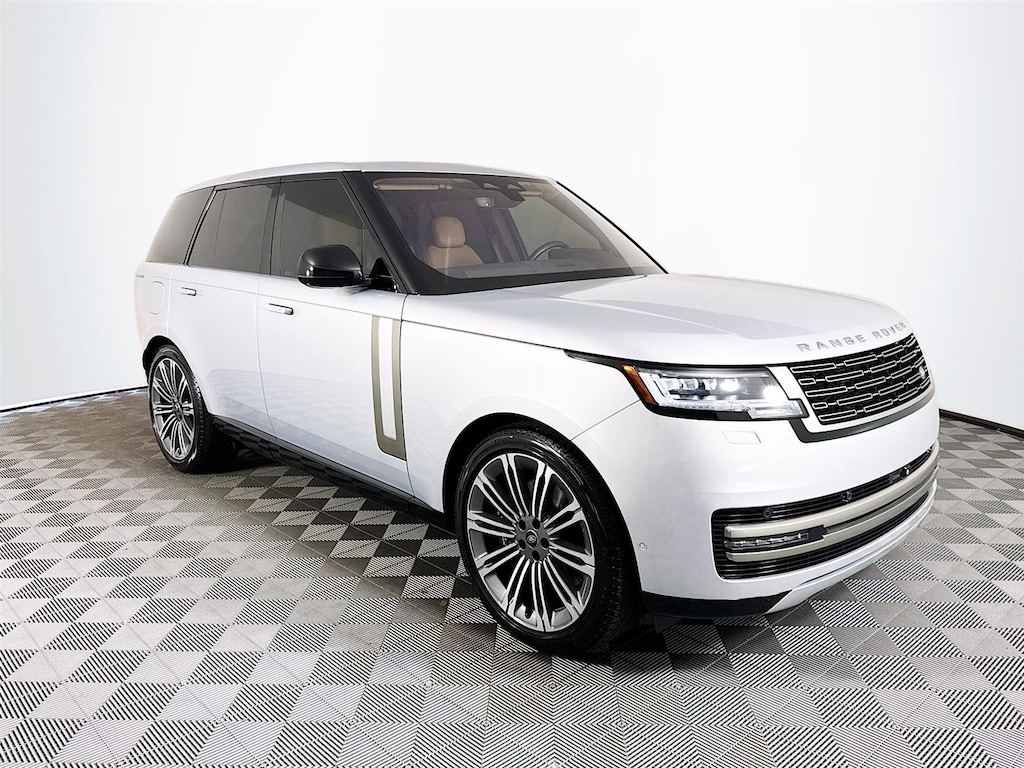 Used 2023 Land Rover Range Rover P530 SE SUV