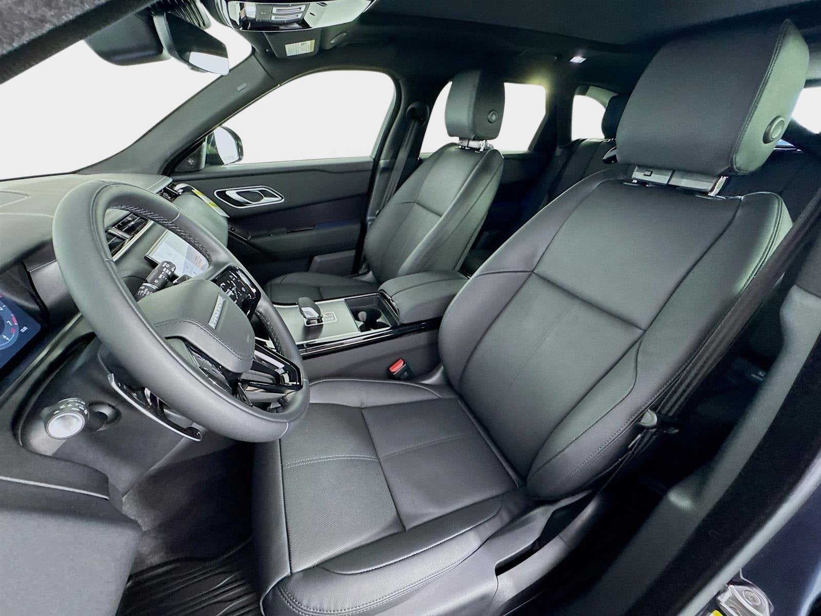 2026 Land Rover Range Rover Velar Dynamic SE - Photo 11