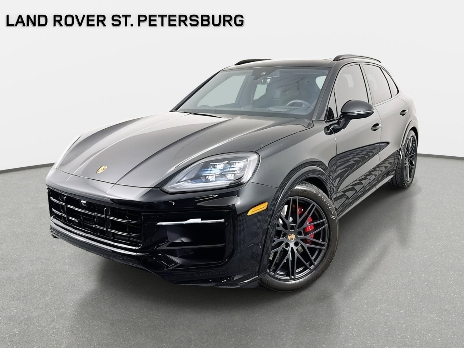 2025 Porsche Cayenne GTS's photo