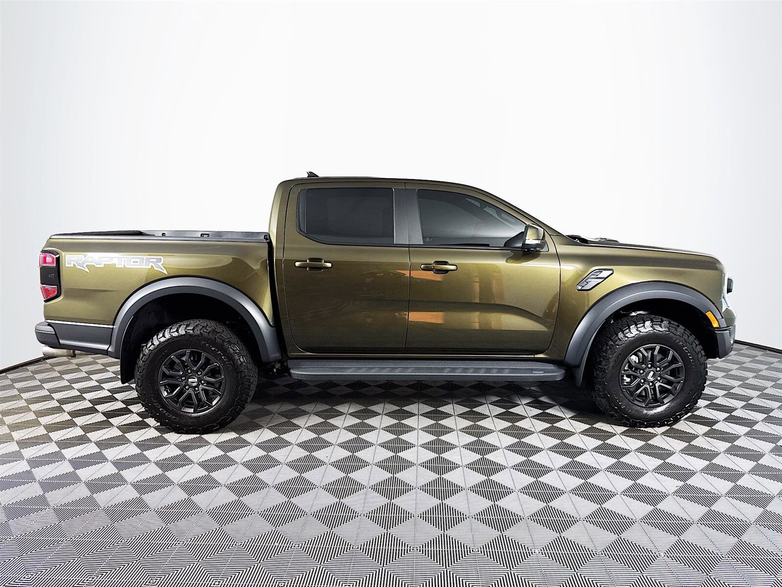 2025 Ford Ranger Raptor photo 3