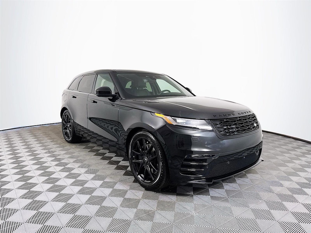 New 2026 Land Rover Range Rover Velar Dynamic SE SUV