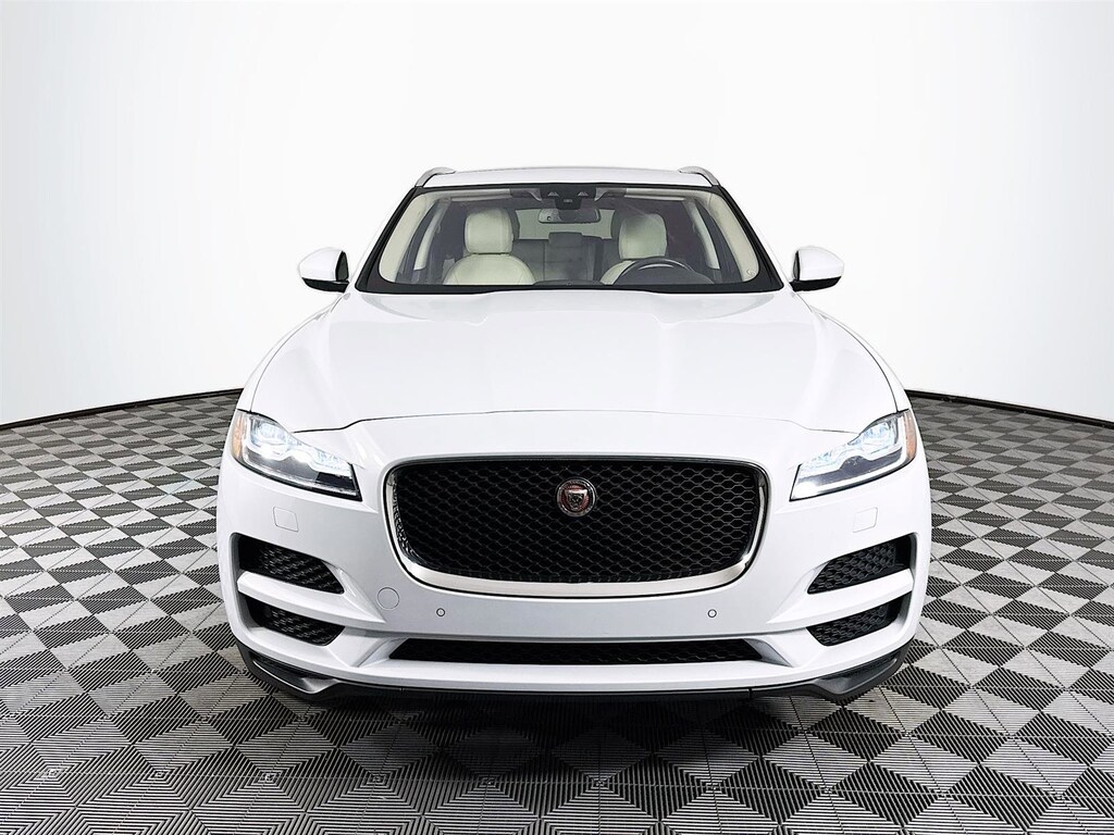 Used 2018 Jaguar F-PACE 35t Prestige SUV
