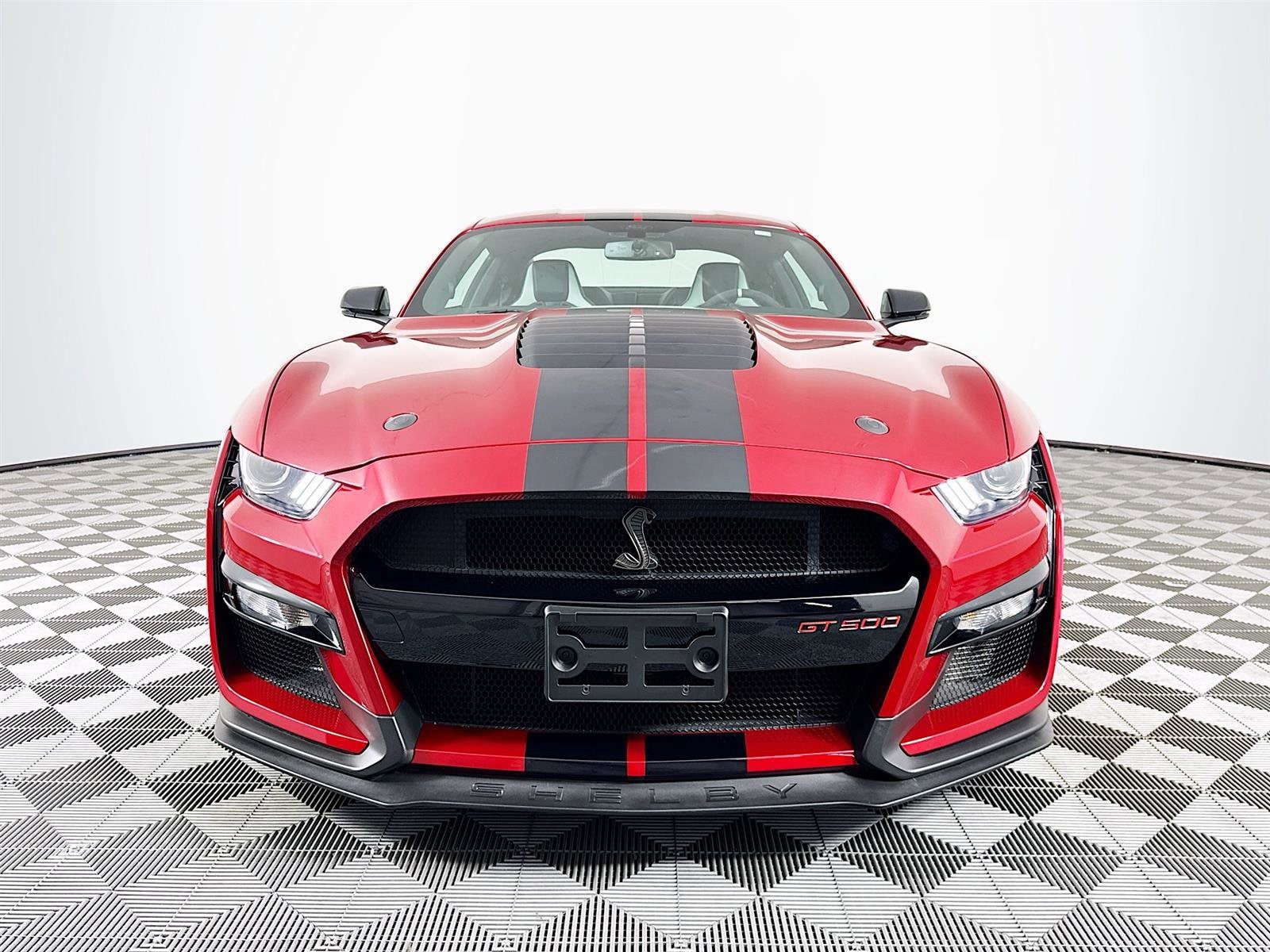 Used 2022 Ford Mustang Shelby GT500 with VIN 1FA6P8SJ1N5500078 for sale in Saint Petersburg, FL