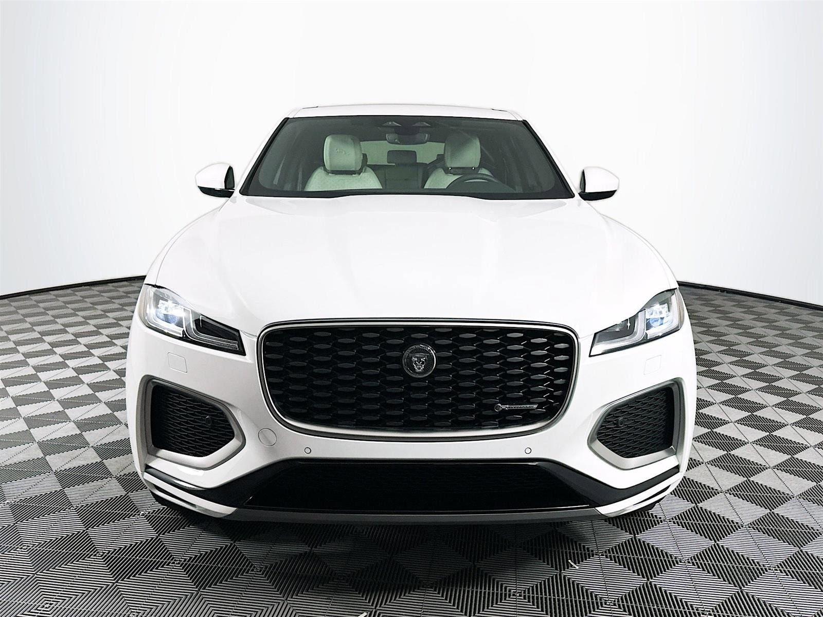 Used 2025 Jaguar F-PACE R-Dynamic S with VIN SADCT2EX4SA750153 for sale in Saint Petersburg, FL