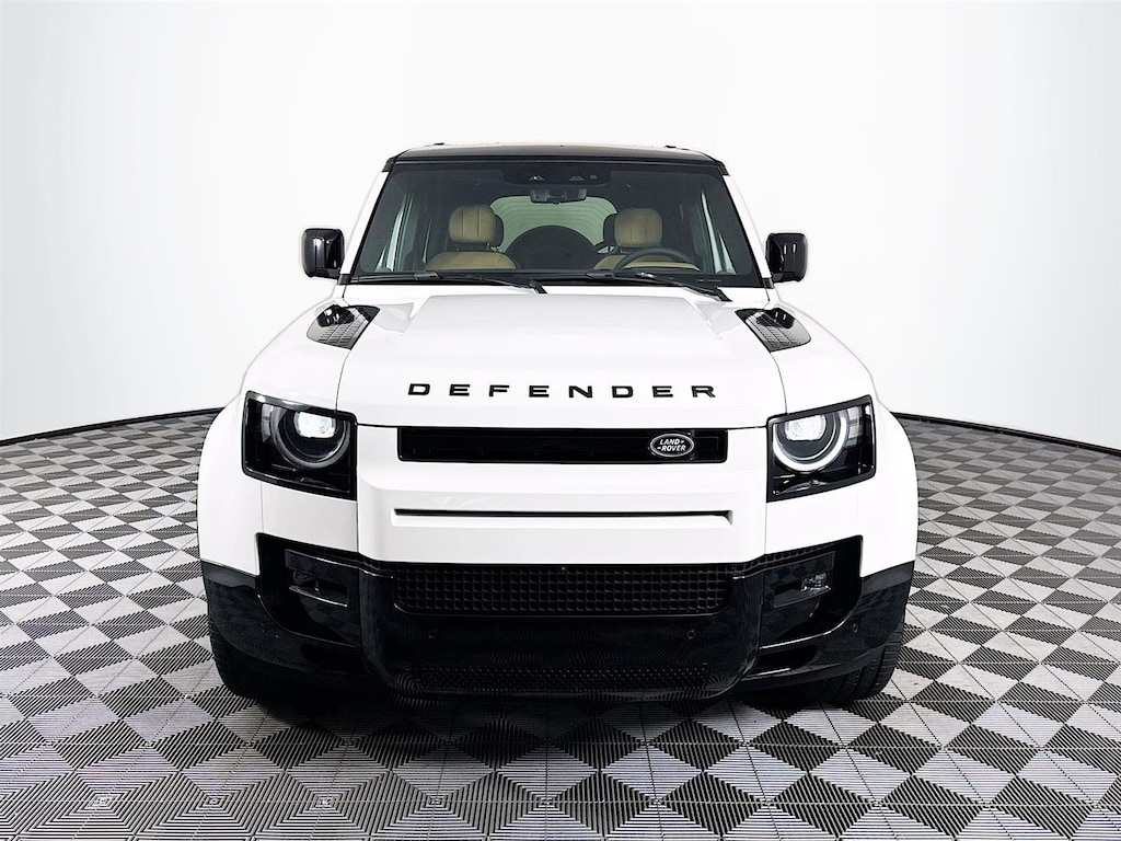 New 2026 Land Rover Defender 130 XV8 500PS SUV