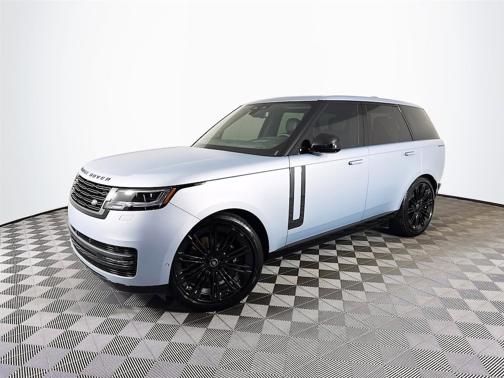 Used 2025 Land Rover Range Rover P530 SE SUV
