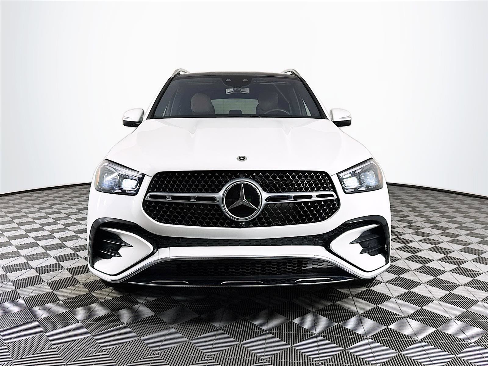 Used 2025 Mercedes-Benz GLE GLE580 with VIN 4JGFB8FB9SB315779 for sale in Saint Petersburg, FL