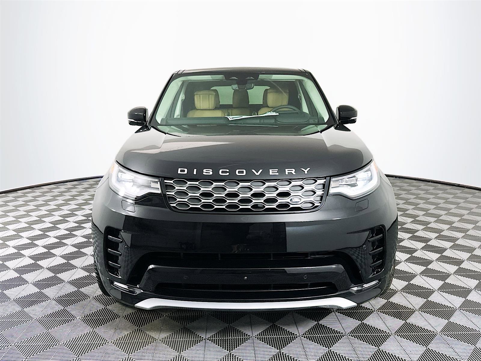 Used 2025 Land Rover Discovery Metropolitan Edition with VIN SALRW4EU4S2510280 for sale in Saint Petersburg, FL